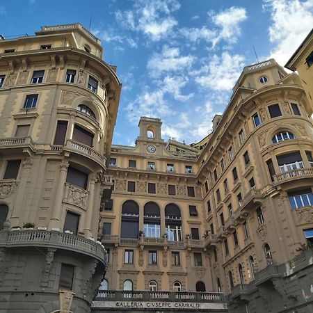 Central Chic Apartment Genua Buitenkant foto