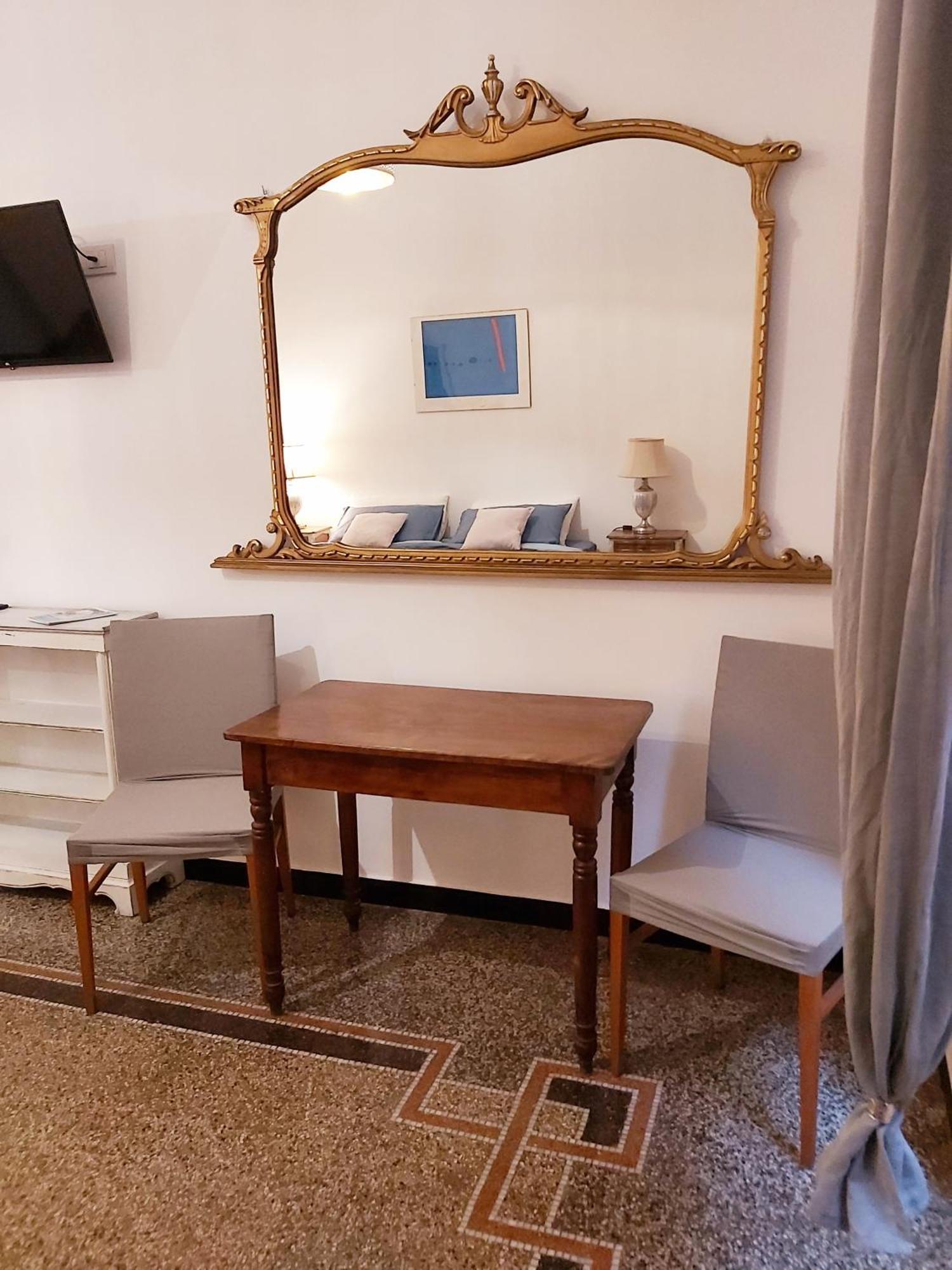 Central Chic Apartment Genua Buitenkant foto
