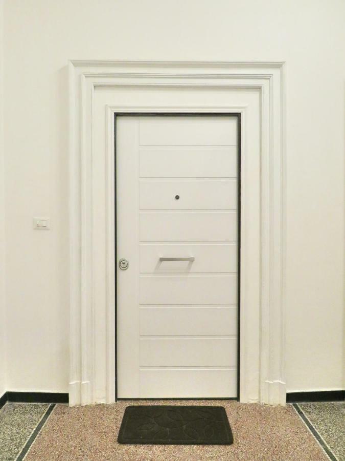 Central Chic Apartment Genua Buitenkant foto