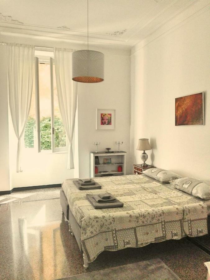 Central Chic Apartment Genua Buitenkant foto